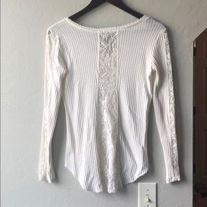 White long sleeve blouse.